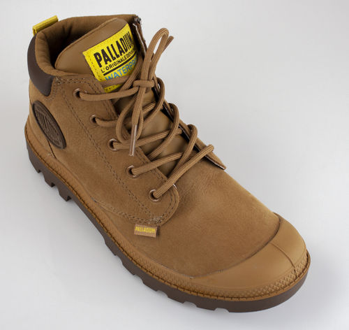 Palladium 87216-257-M PAMPA HI CUFF WP laced up boots/Zipp velour mahogany